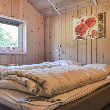 Stunning In W/ Sauna And 4 Bedrooms